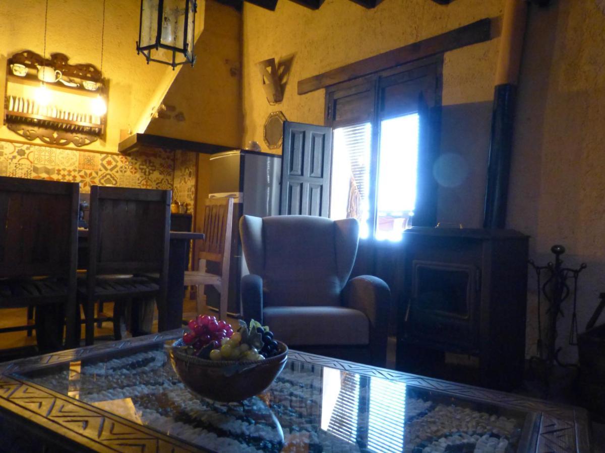 Casa Rural Castillo ラ・イルエラ エクステリア 写真